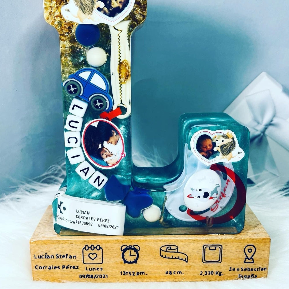 Letras Natalícias personalizadas con recuerdos de nacimiento